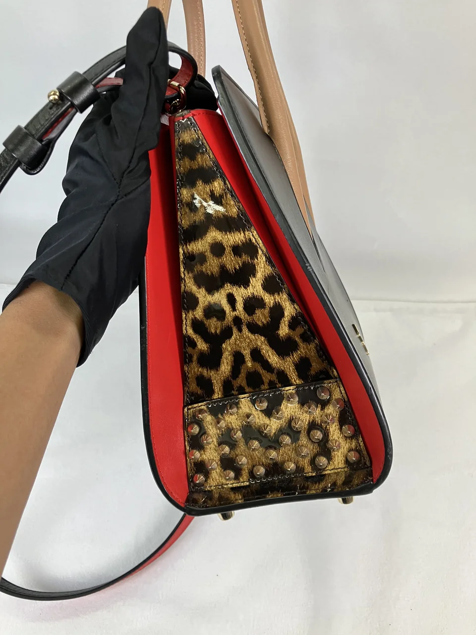 LOUBOUTIN PALOMA SHOULDER BAG view 5