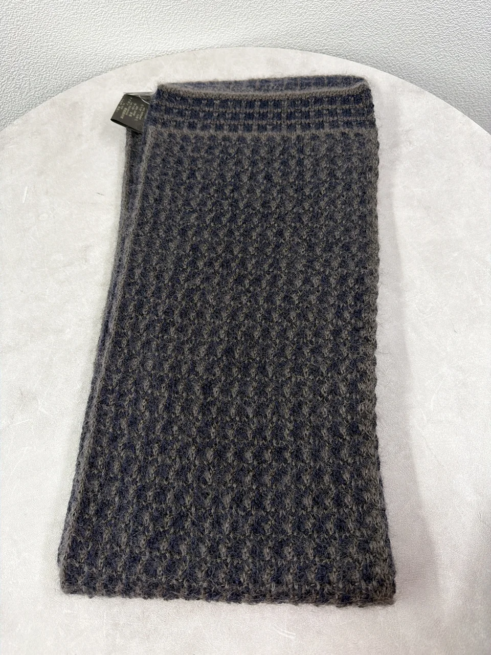 LV M75092 MUFFLER view 3