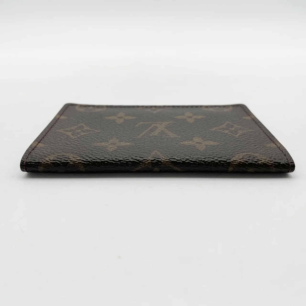 LV MONOGRAM PORTE CARTE VERTICAL view 9