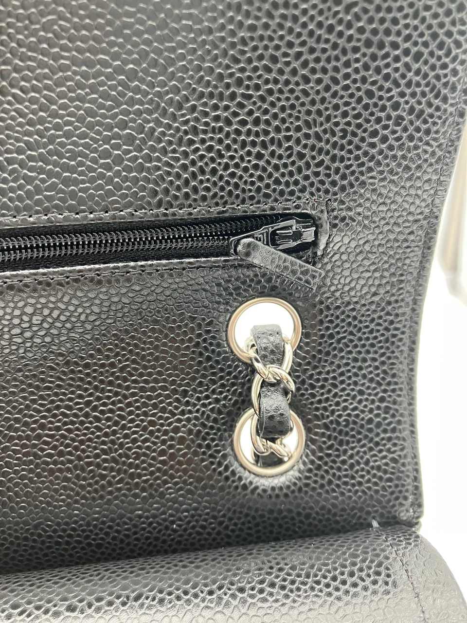CHANEL CAVIAR DOUBLE FLAP MATELASSE 25 view 16