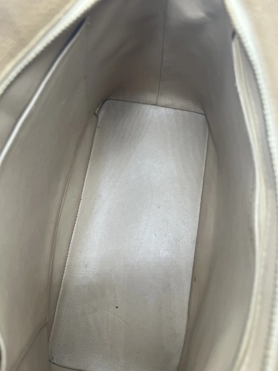 CHANEL CAVIAR RE-RELEASE TOTE BAG (6 SERIAL CODE) view 9