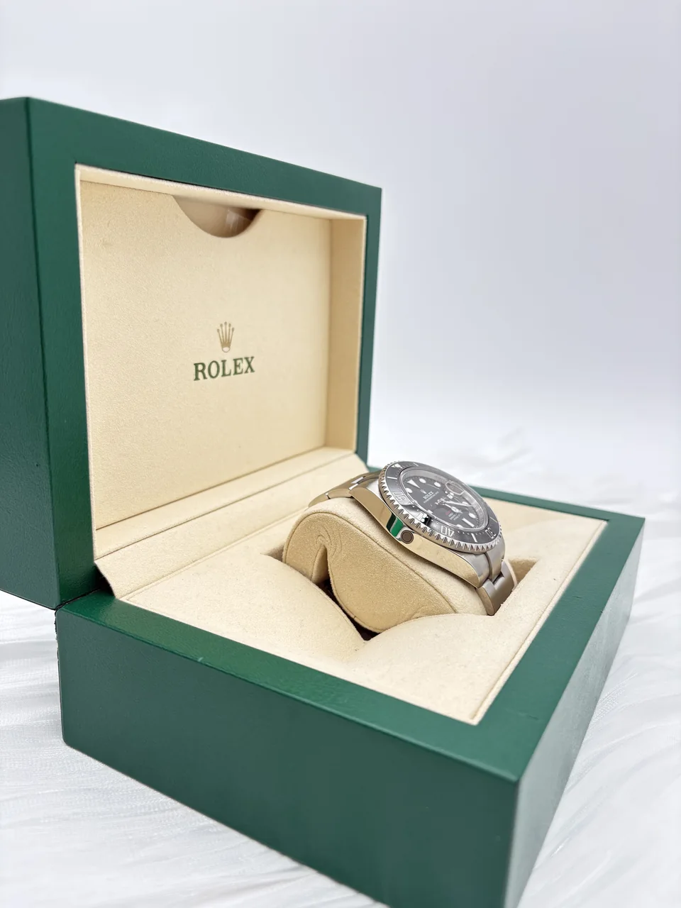 SS/AT ROLEX SEA-DWELLER (2023/03/17, 126600, 71XC4651) view 5
