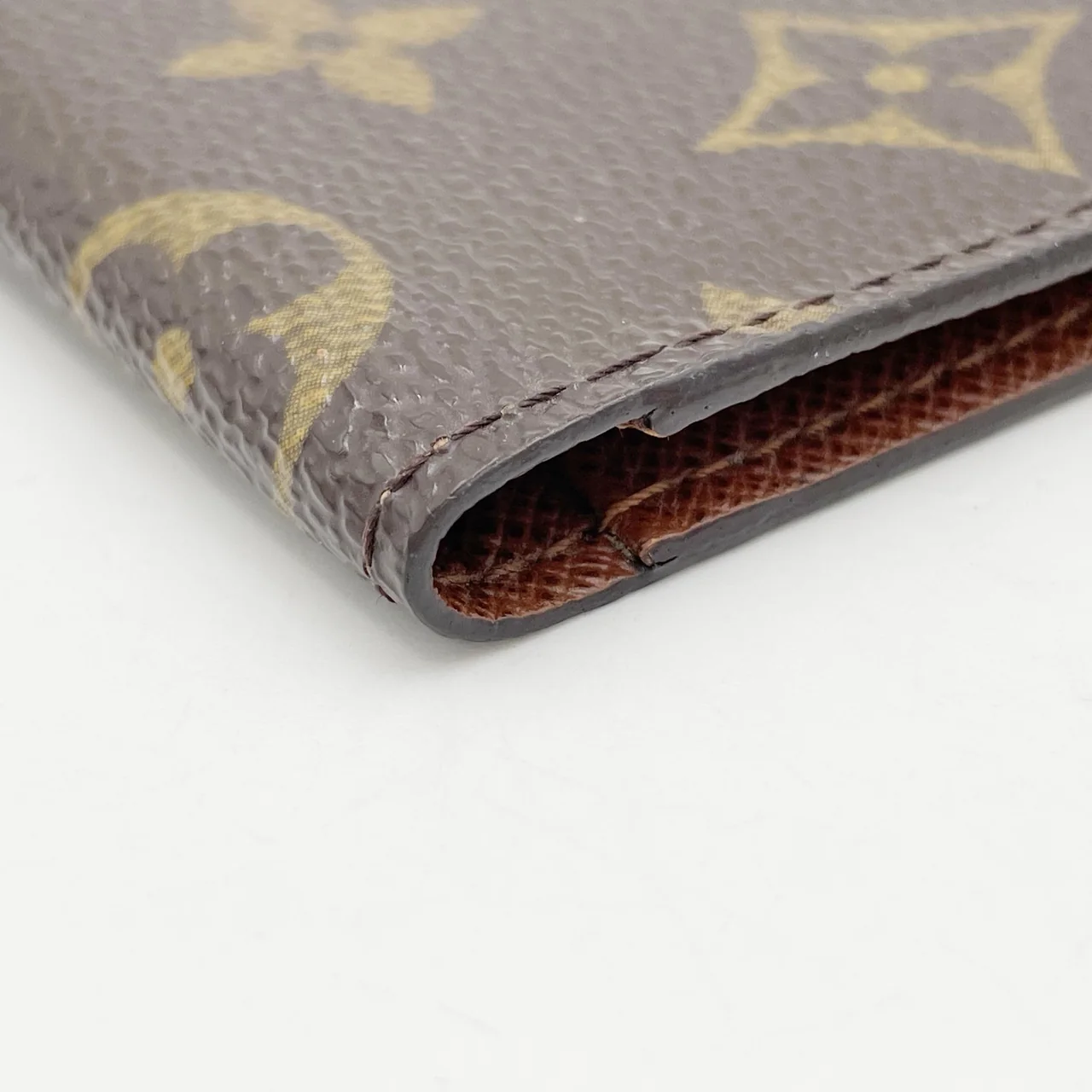 LV MONOGRAM PORTE VERICAL view 8