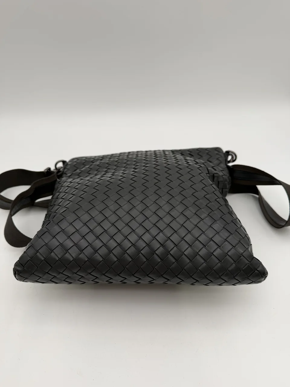 BOTTEGA VENETA SHOULDER BAG view 3