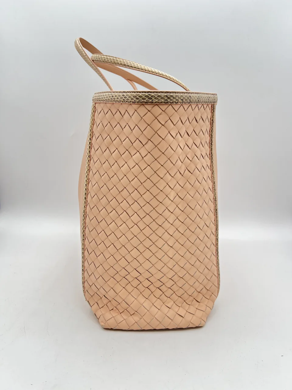 TG-9 38-6 BOTTEGA VENETA INTRECCIATO TOTE BAG (PINK) view 4