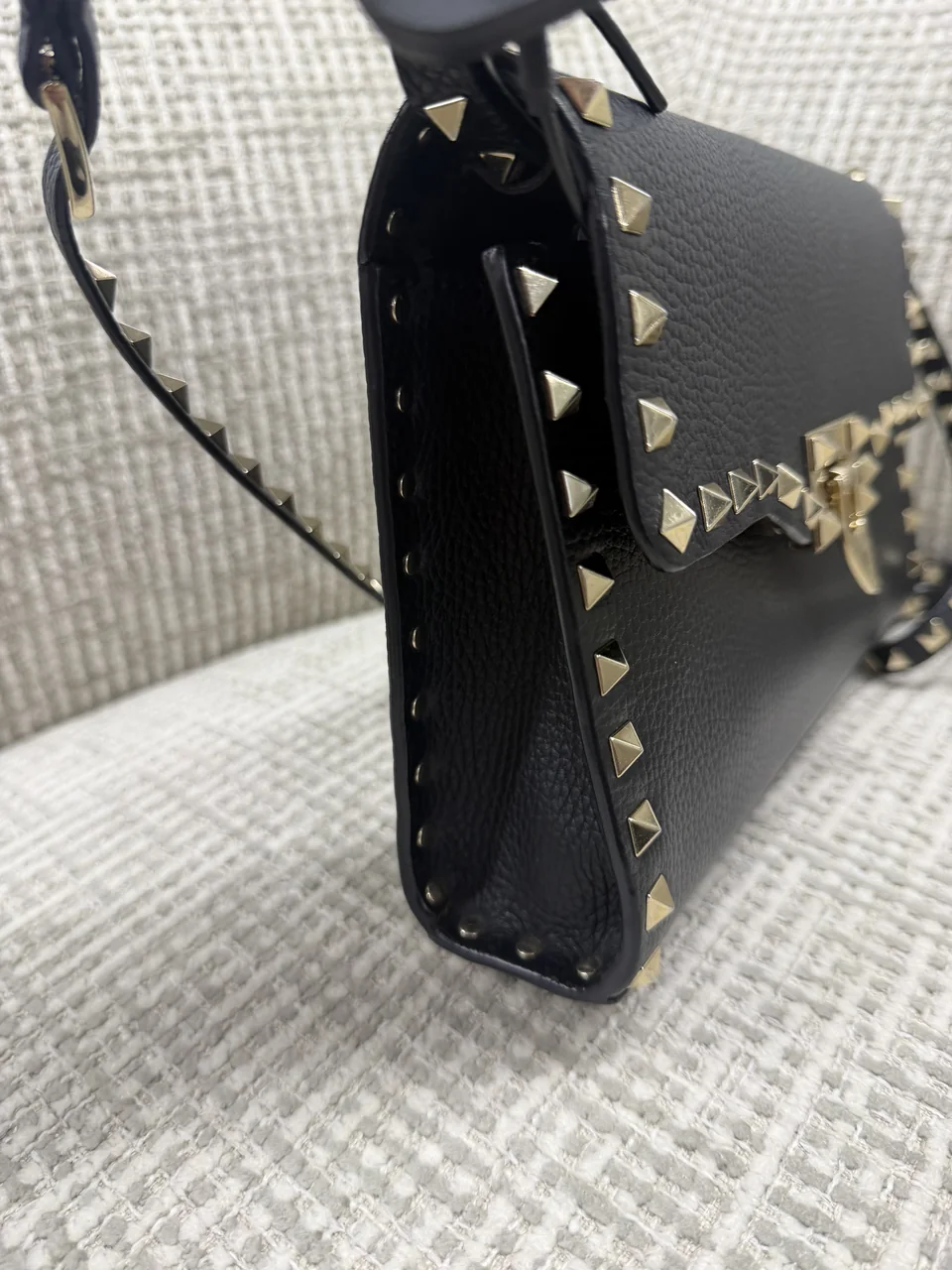 VALENTINO CROSSBODY BAG (BLACK) view 4