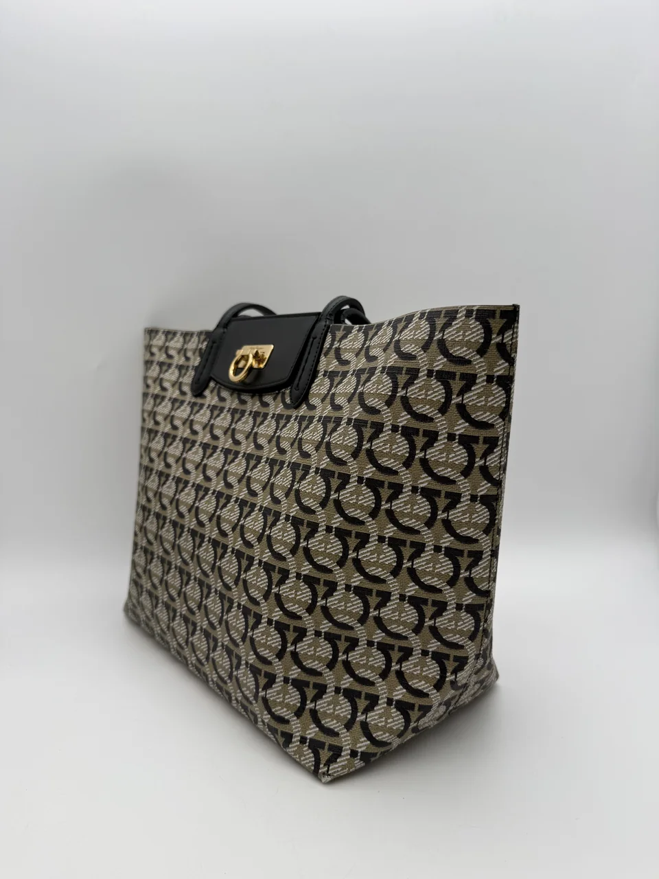 SALVATORE FERRAGAMO TOTE BAG view 4