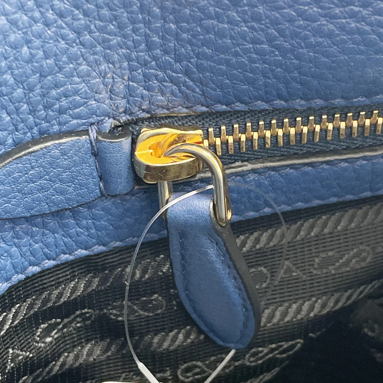 PRADA TOTE BAG (NAVY) view 9