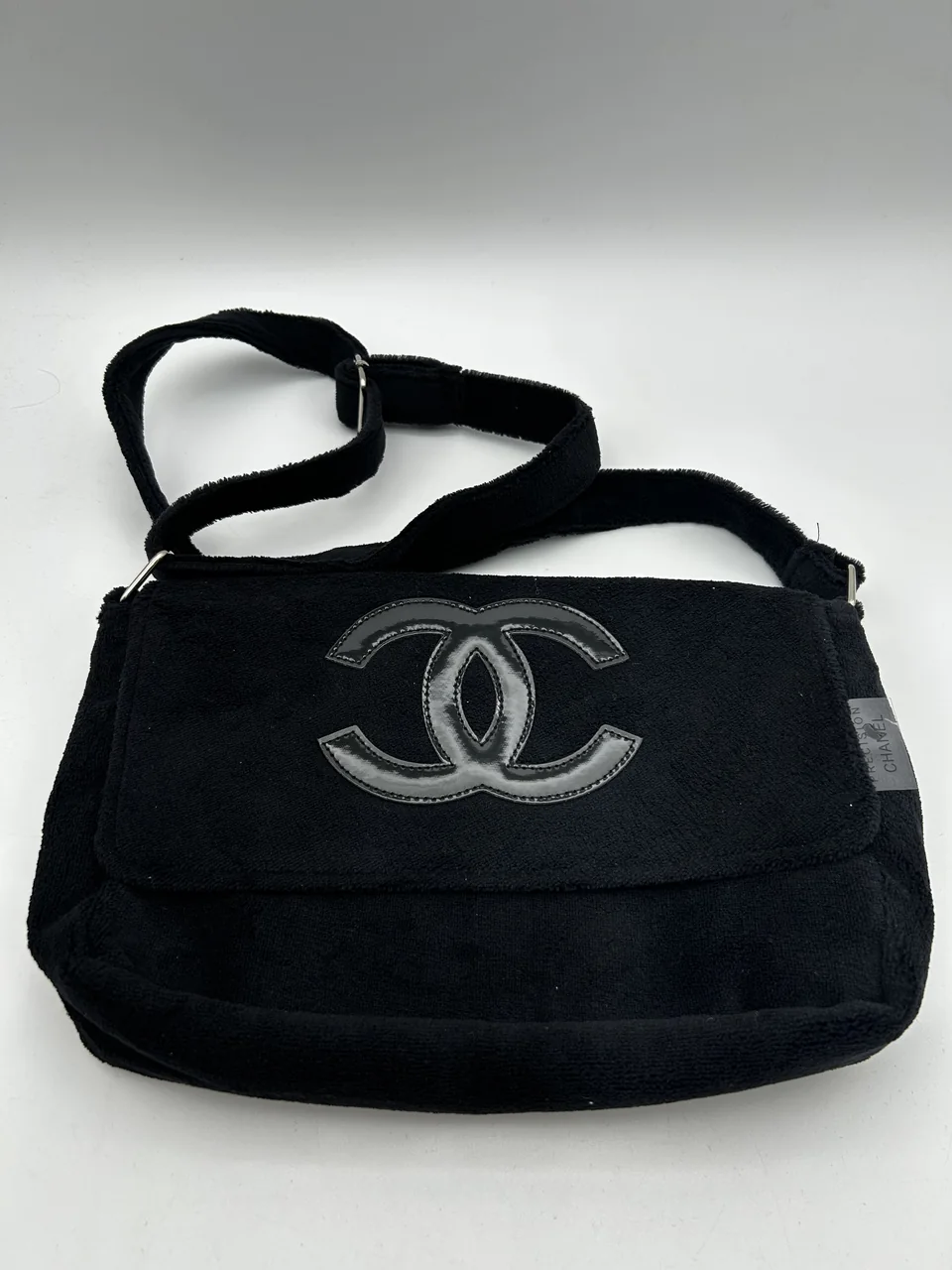 CHANEL SHOULDER BAG view 2