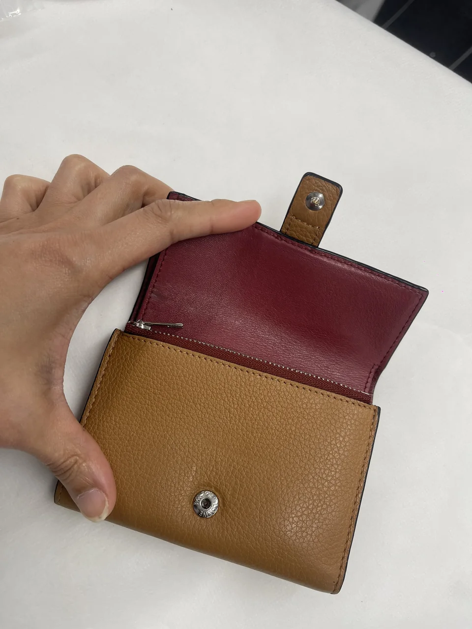 LOEWE SMALL VERTICAL WALLET view 8