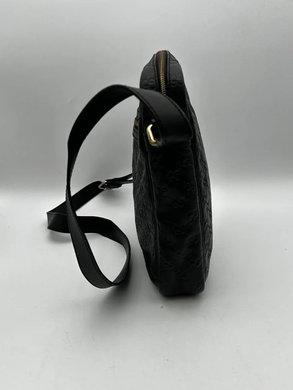 GUCCI GUCCISSIMA SHOULDER BAG (DARK BROWN) view 4