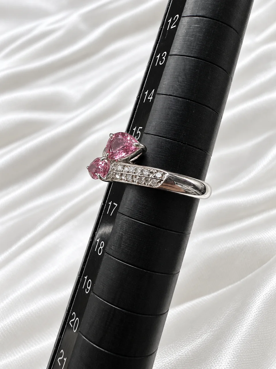 PT900 PADPARADSCHA SAPPHIRE RING S0.84 S0.62 D0.15 8.2G /CERT view 3