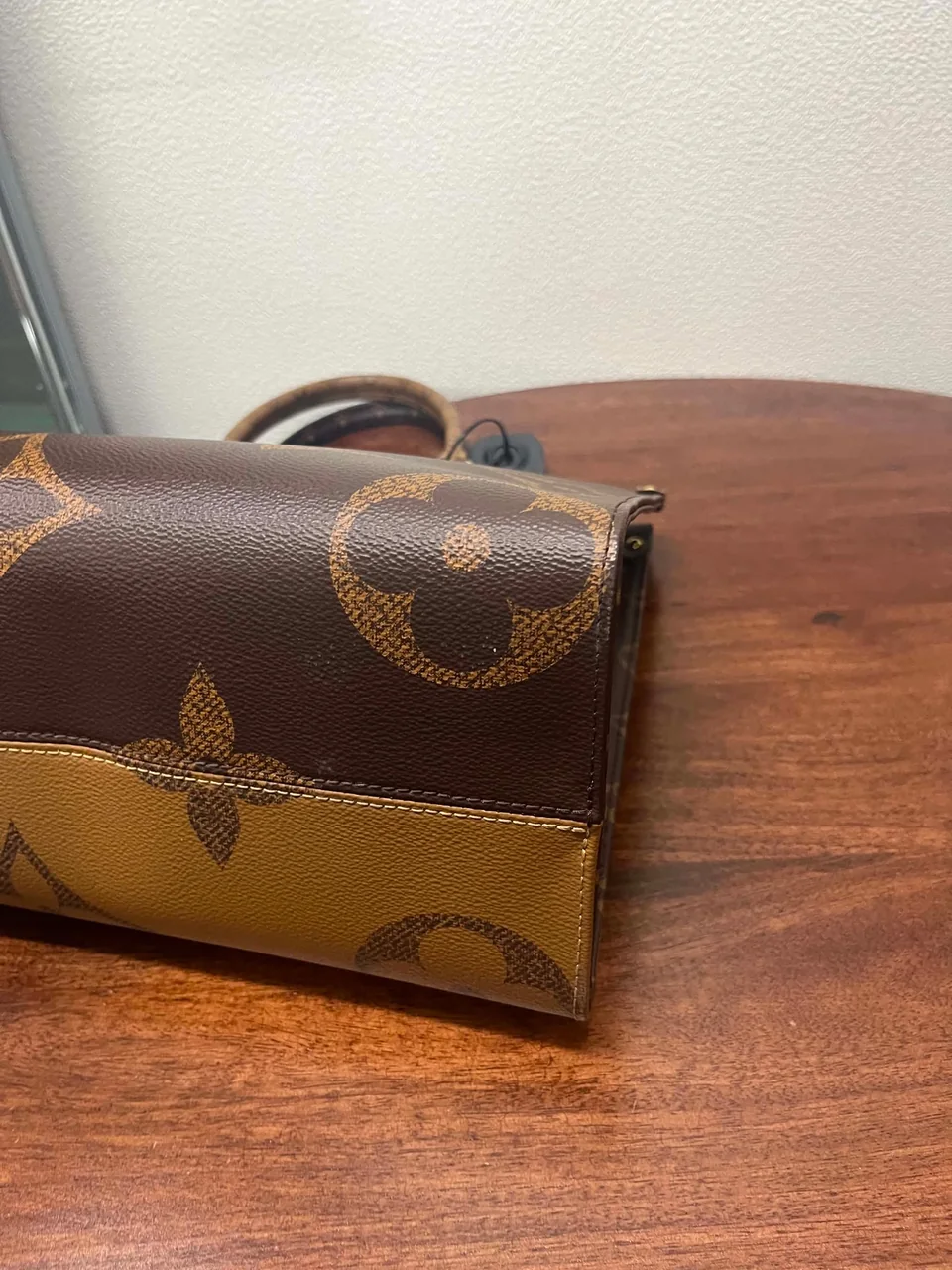 LV MONOGRAM JEANT REVERSE ON THE GO view 4