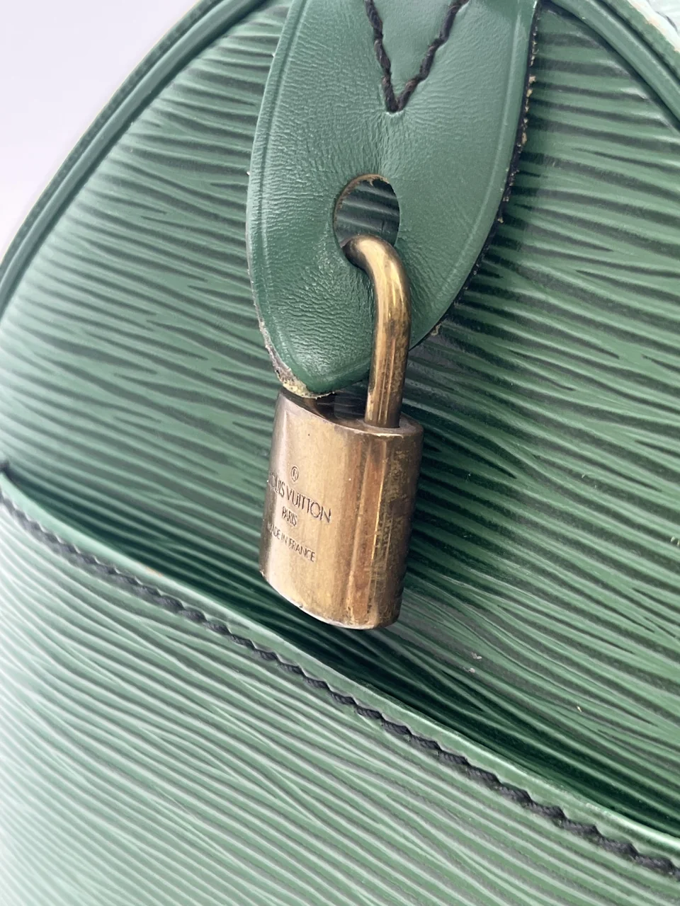 LV SPEEDY 25 view 2