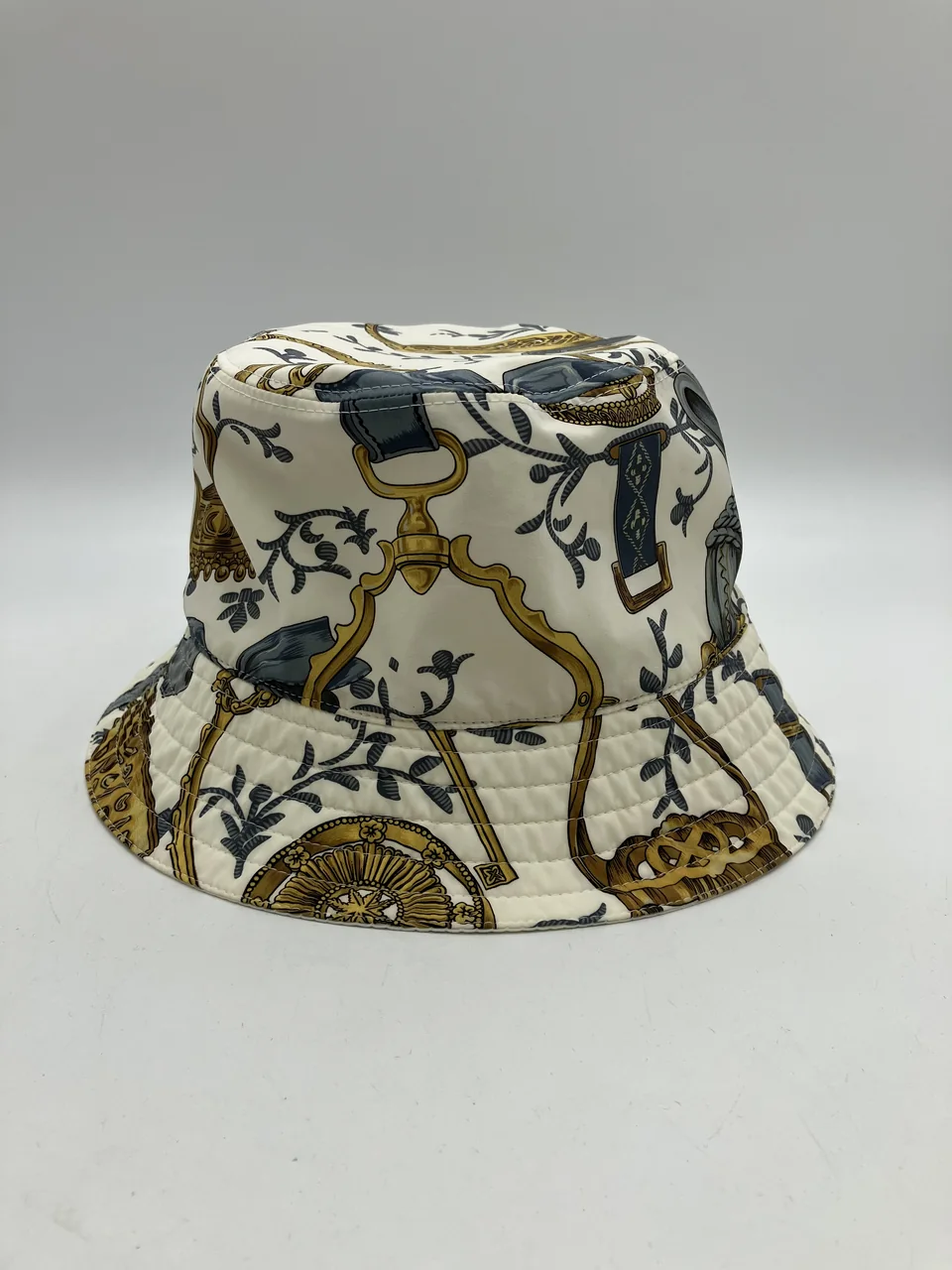 HERMES FRED ETRIERS REVERSIBLE BUCKET HAT