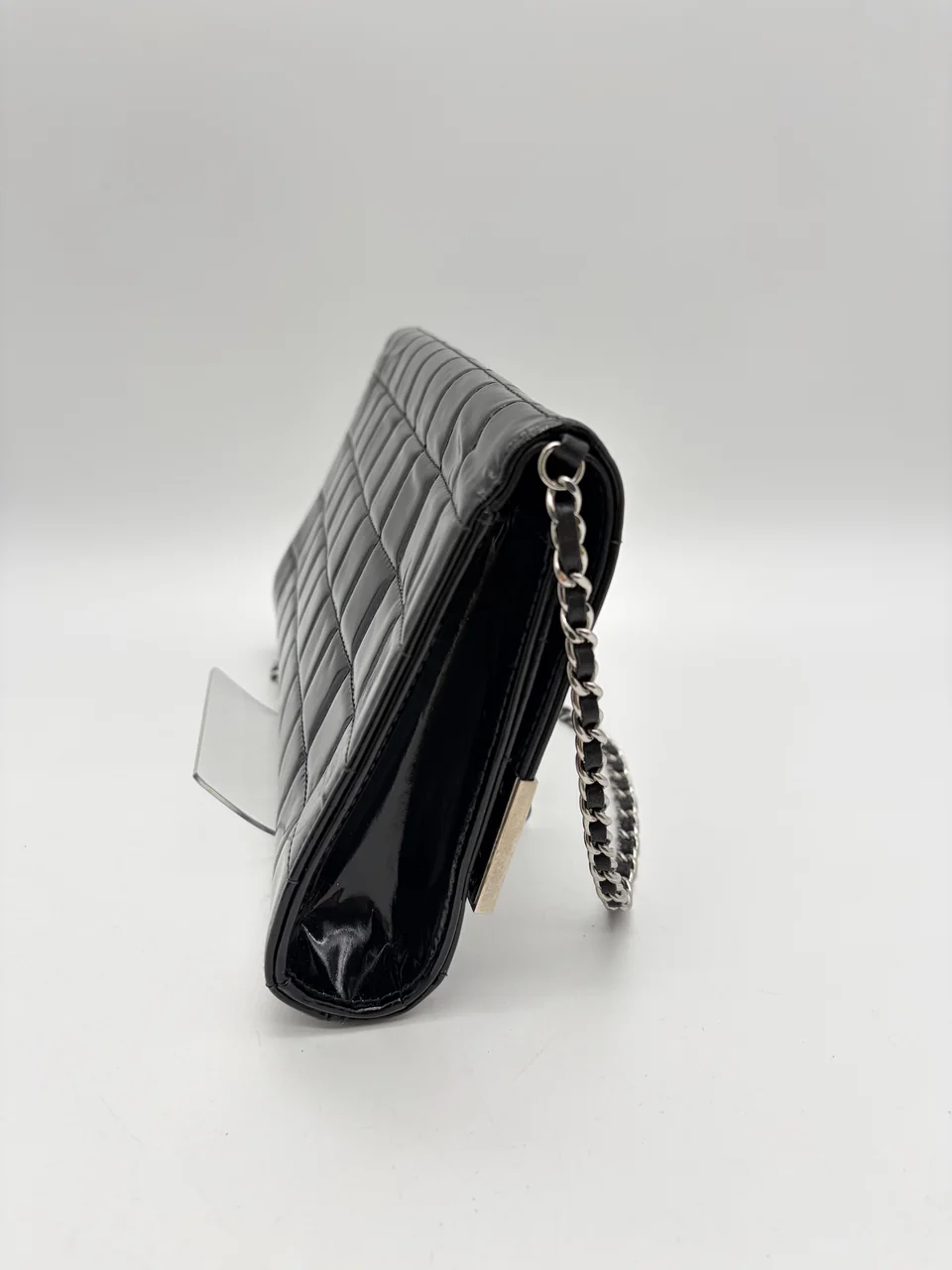CHANEL CHOCO BAR view 4