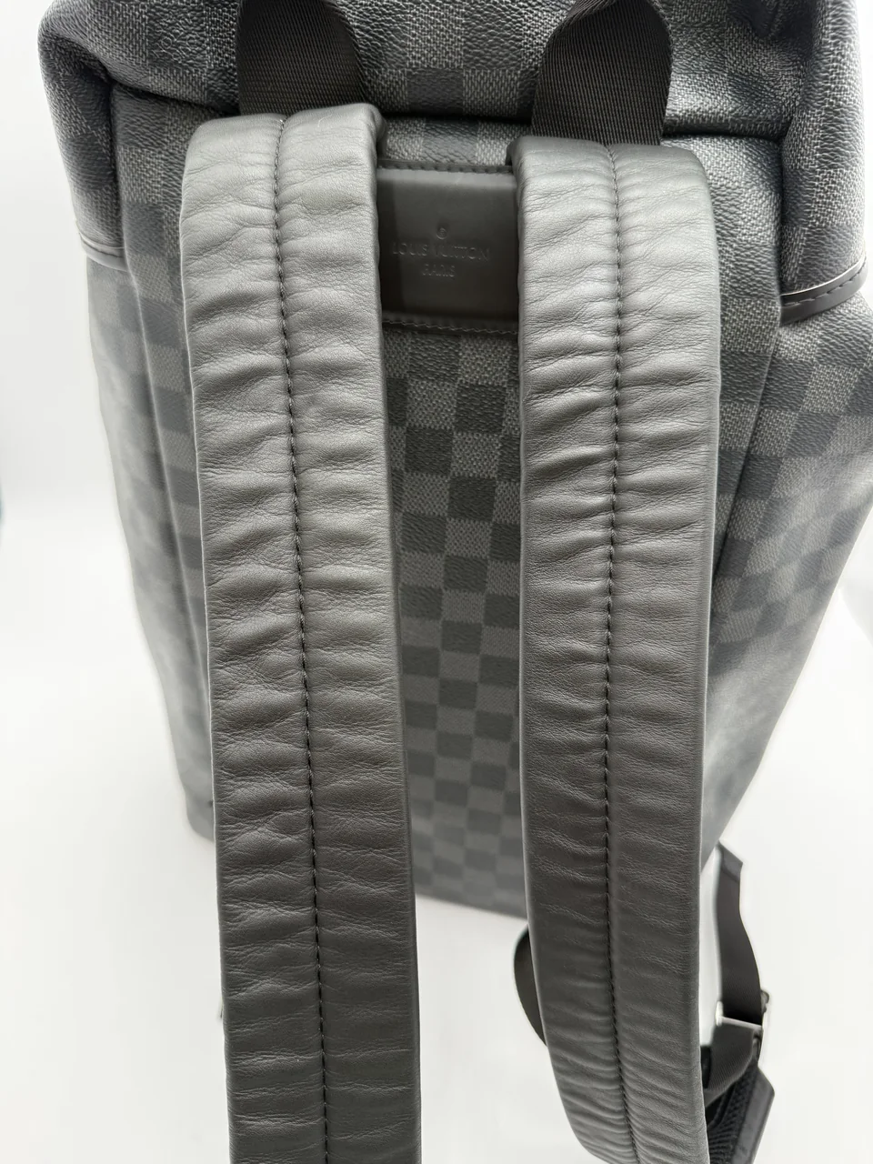 LV DAMIER GRAPHITE ZACK view 8