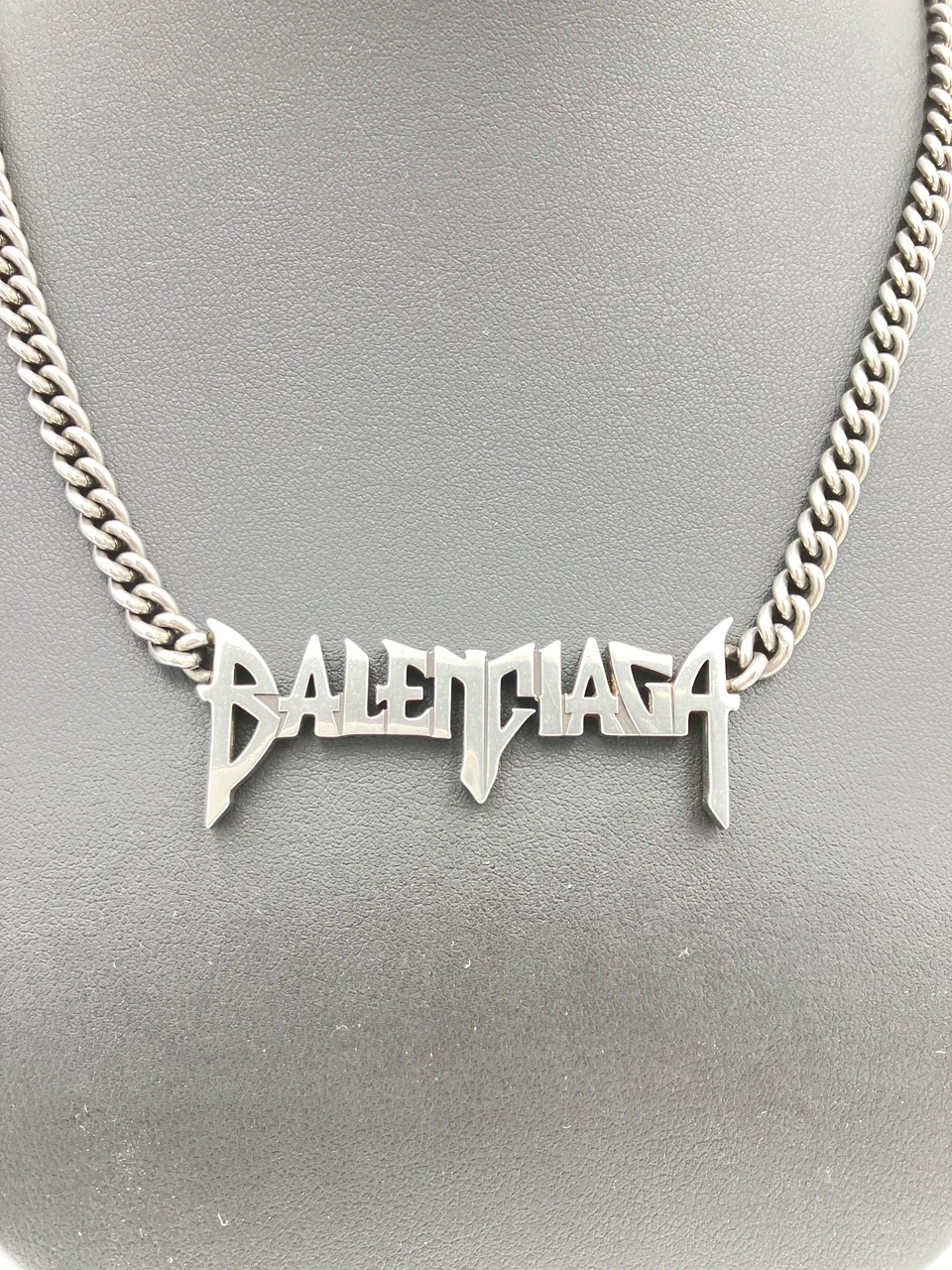 BALENCIAGA NECKLACE hover