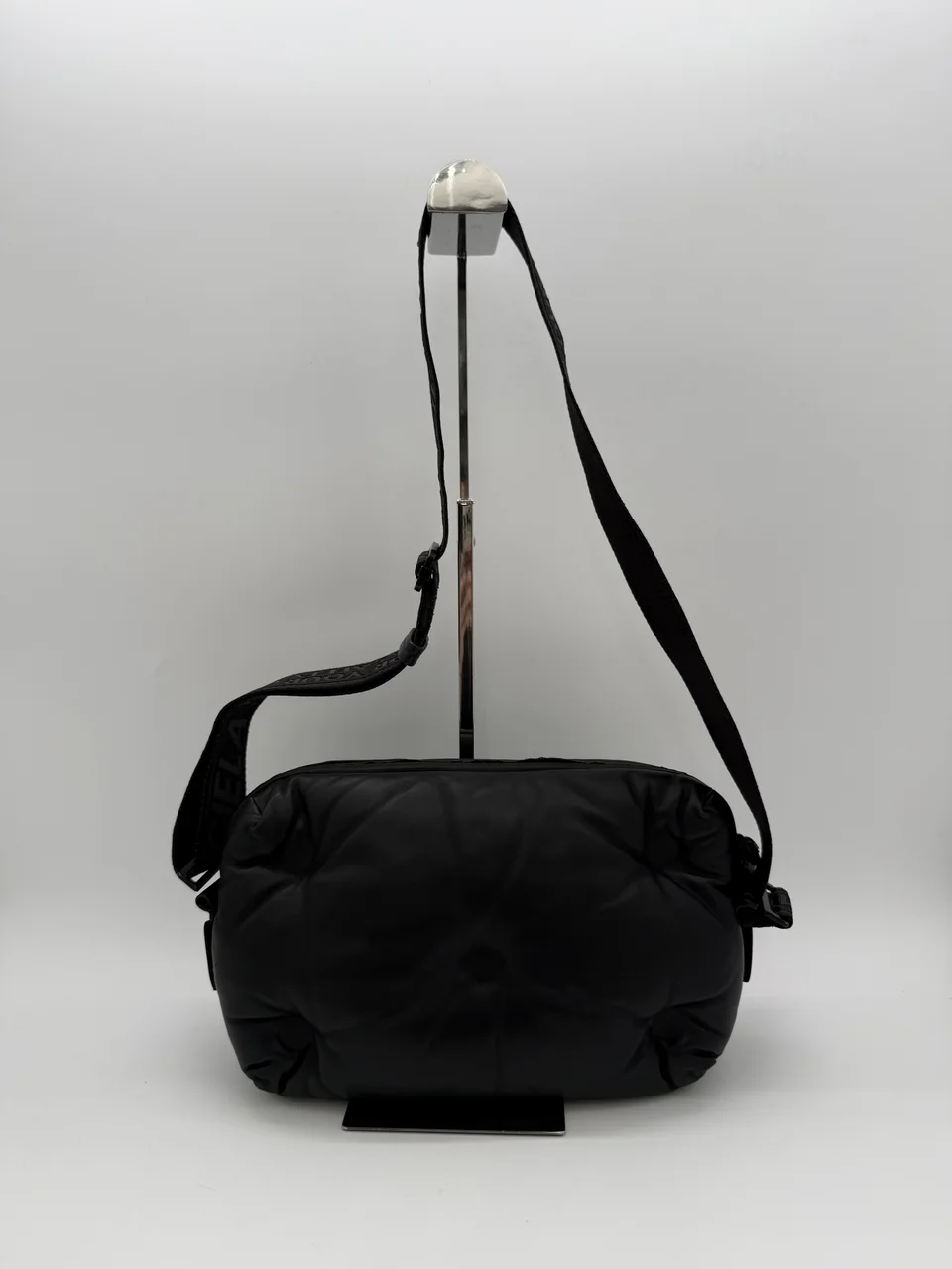 MAISON MARGIELA SHOULDER BAG hover