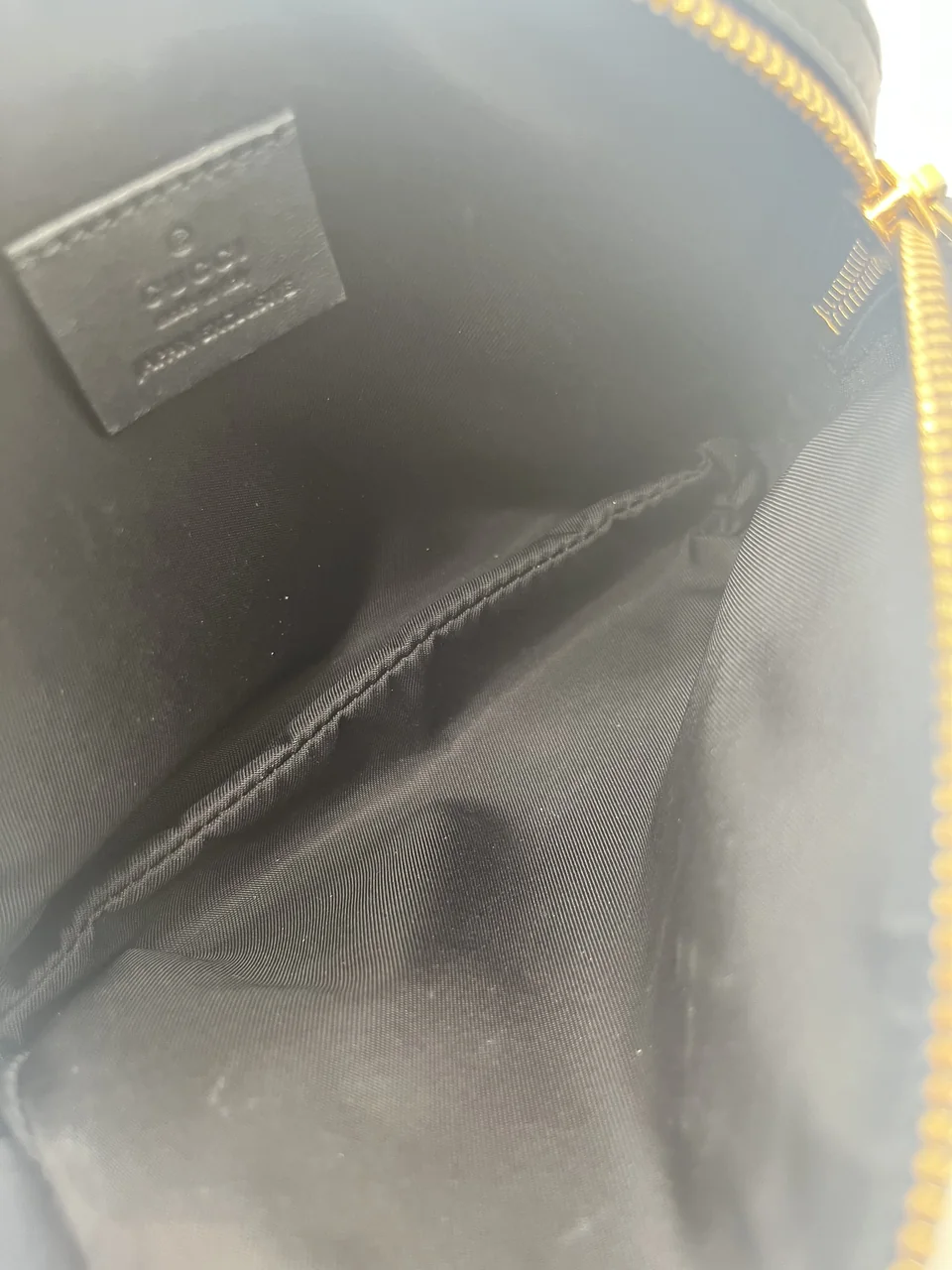GUCCI RIBBON POUCH view 7
