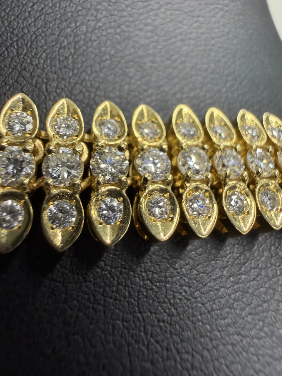 K18 DIAMOND NECKLACE FD19.92CTS 91.9G view 4