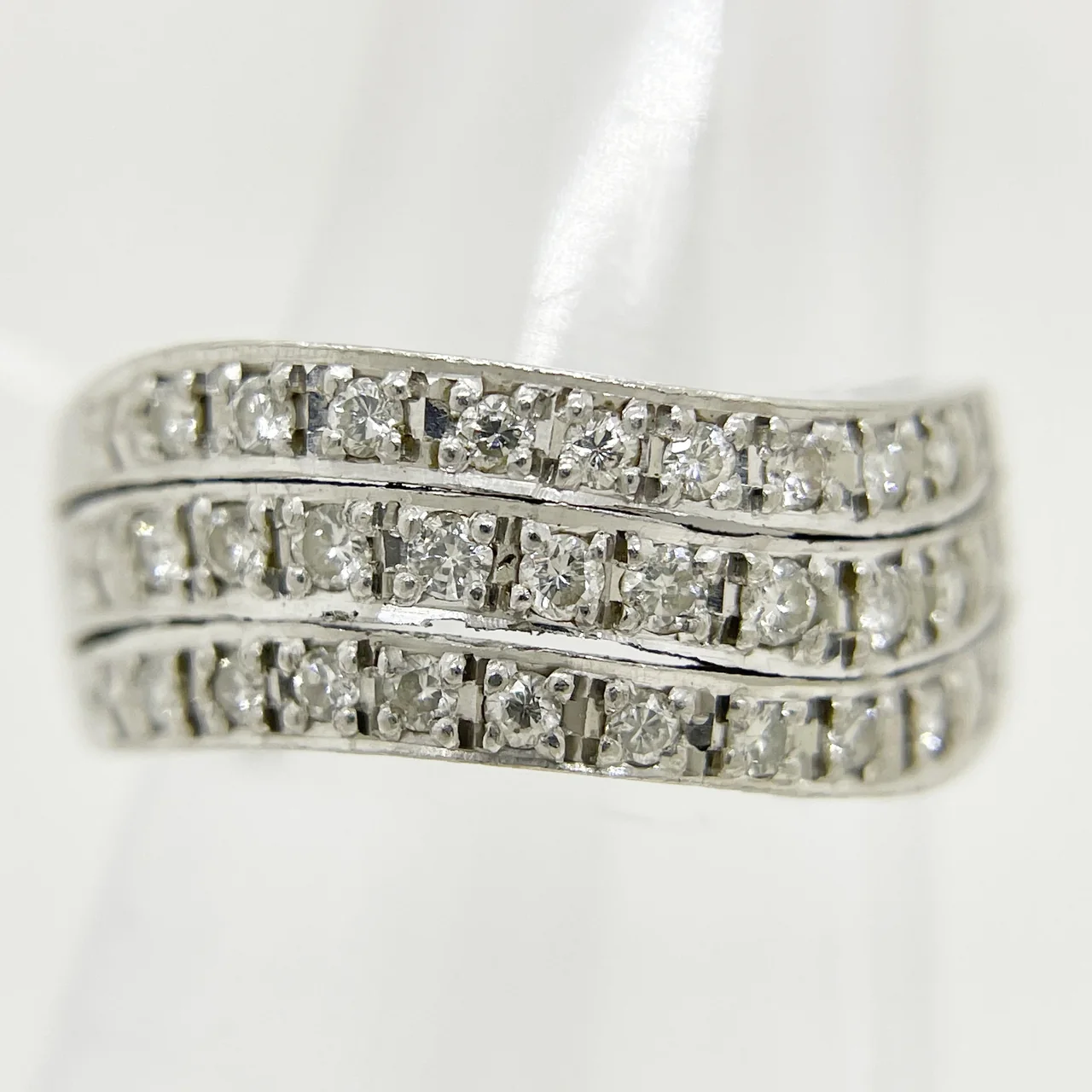 PT900 DIAMOND RING FD0.33CT 5.3G