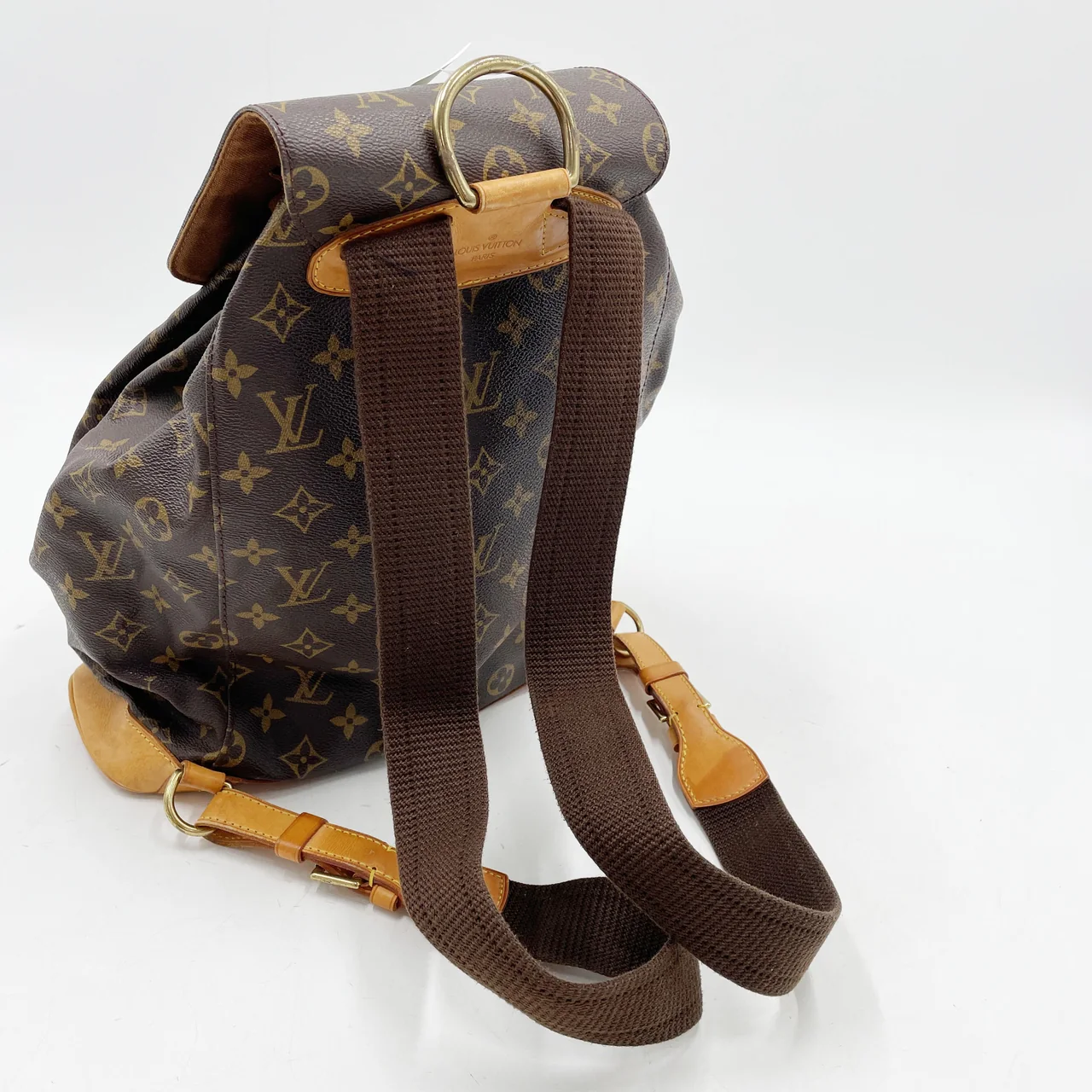 LV MONOGRAM MONTSOURIS view 3