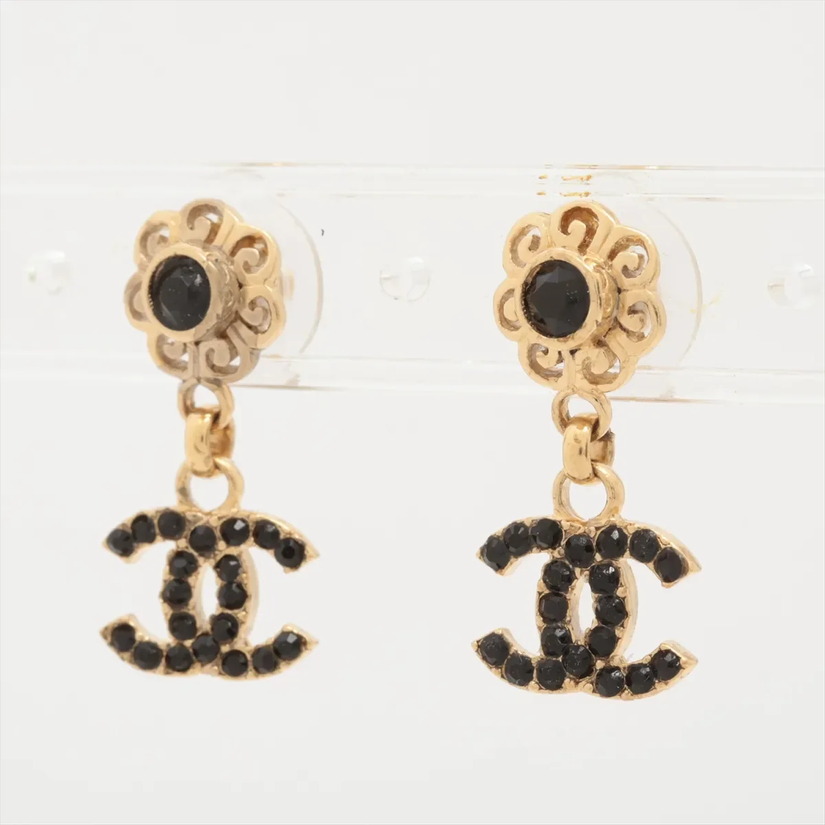 CHANEL COCO MARK EARRINGS view 3