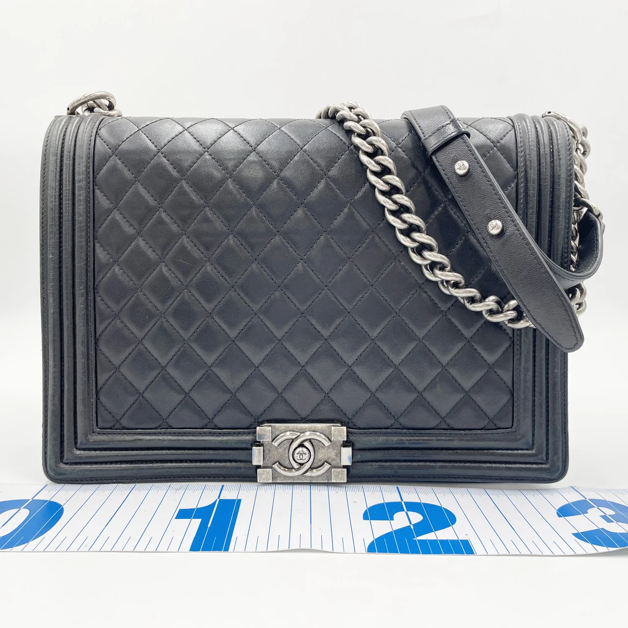 CHANEL LAMB SKIN LE BOY (17 SERIAL CODE) view 2