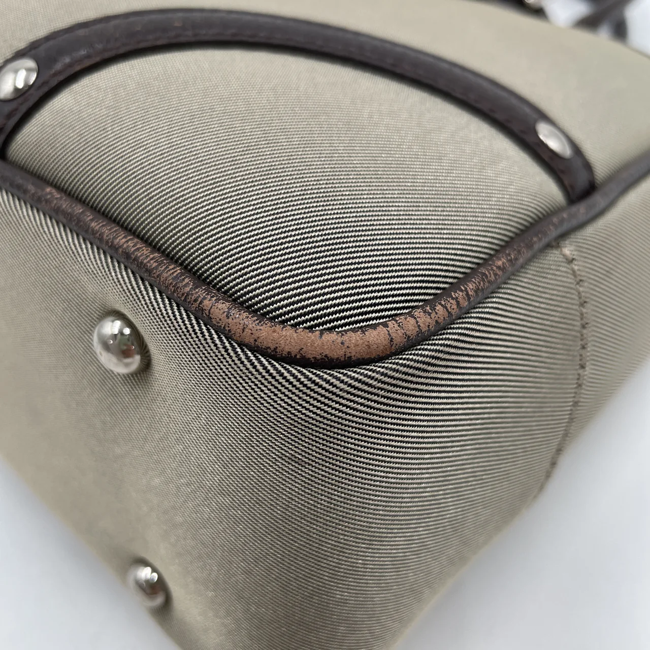 BURBERRY TOTE BAG (GRAY) view 5
