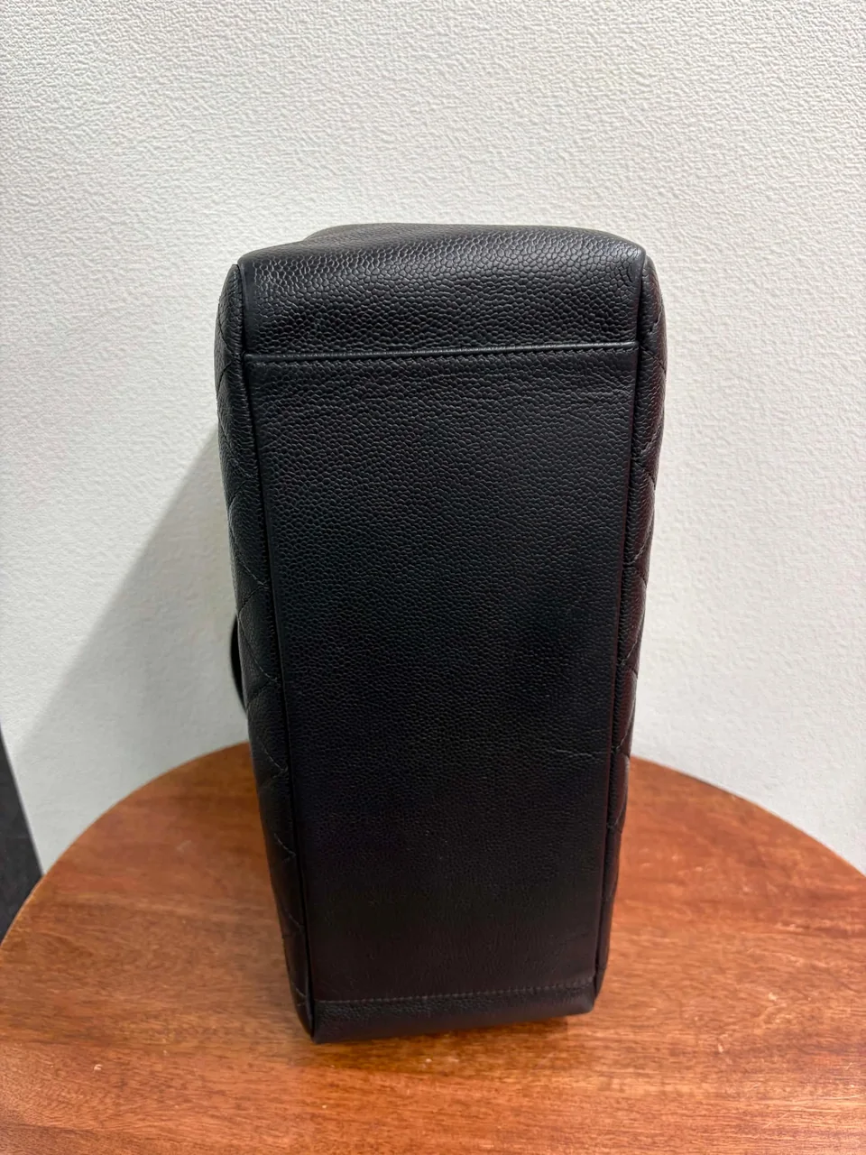 CHANEL CAVIAR GST view 7