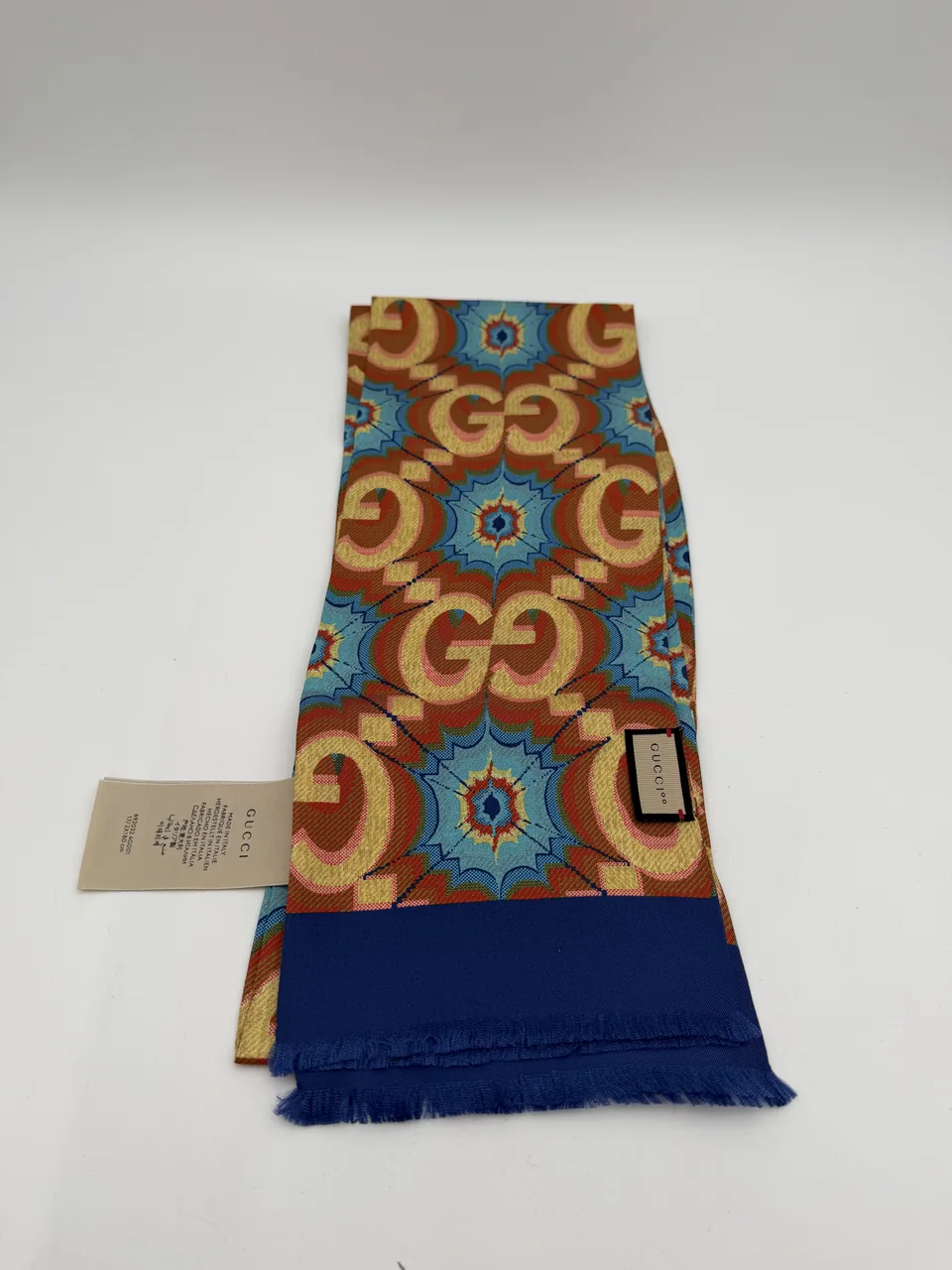 GUCCI SCARF view 2
