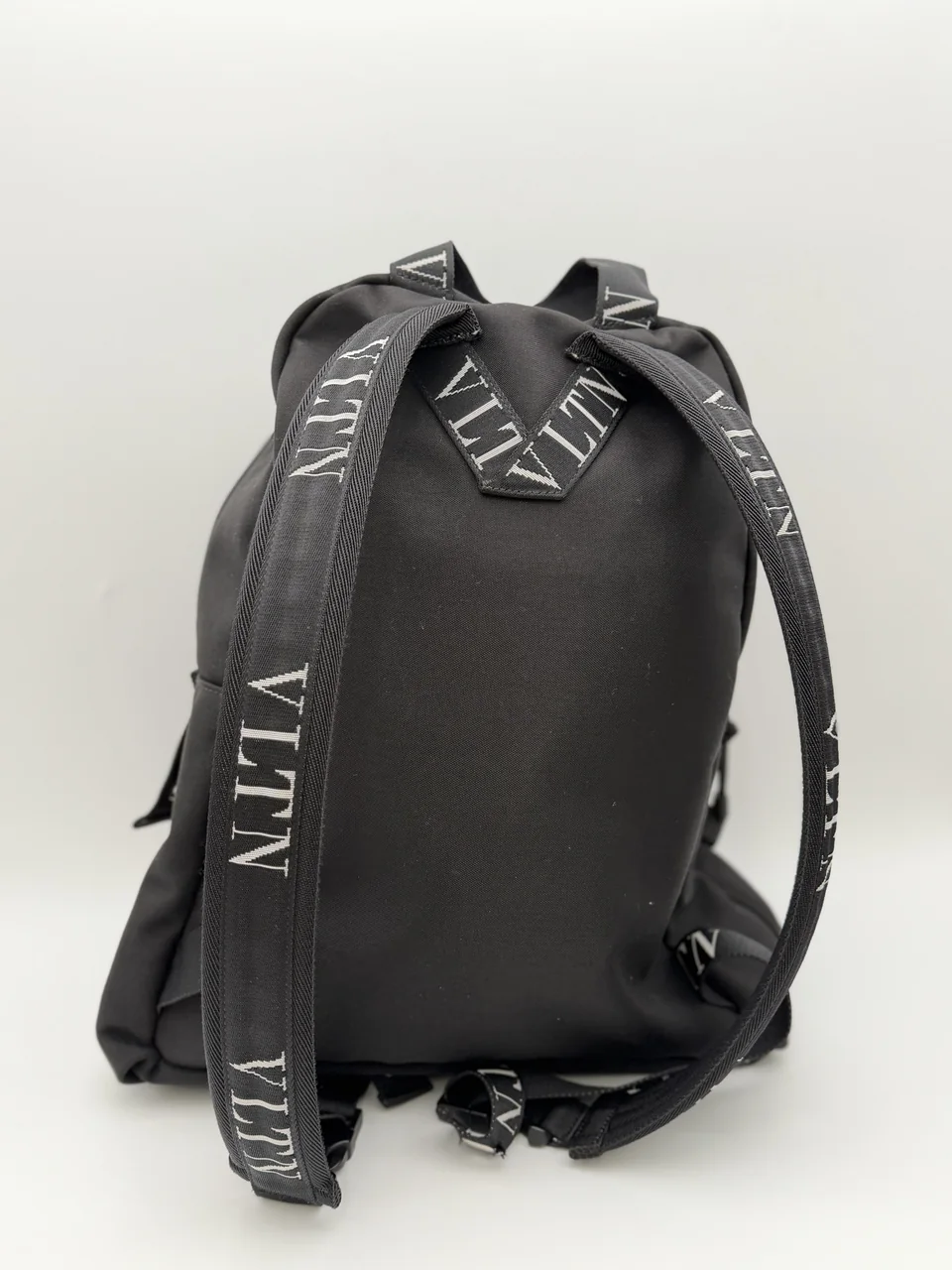 VALENTINO BACKPACK (BLACK) view 3