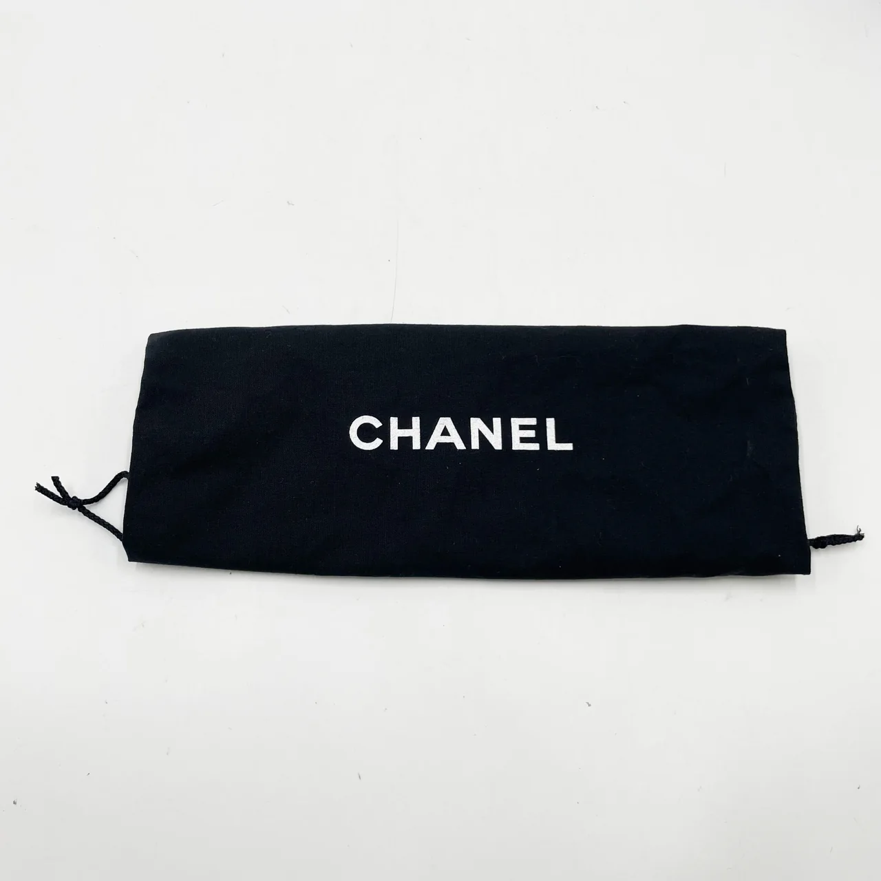 CHANEL CAVIAR VANITY BAG (6 SERIAL CODE) view 13