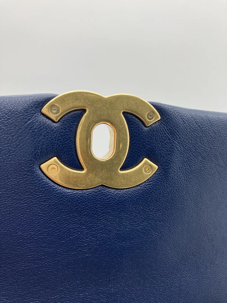 CHANEL 19 view 14