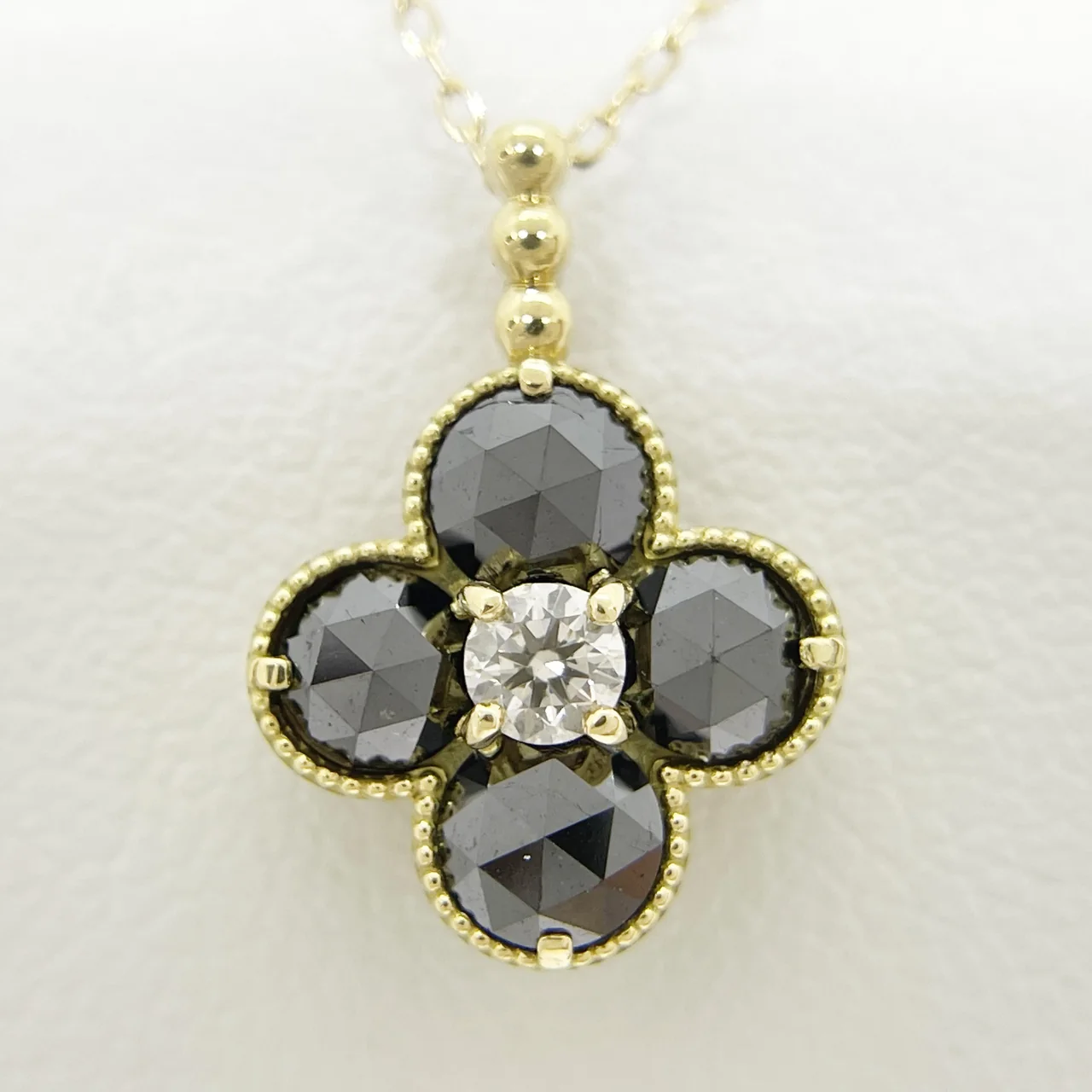 K18 BLACK DIAMOND NECKLACE BFD0.92CT FD0.08CT 2.1G