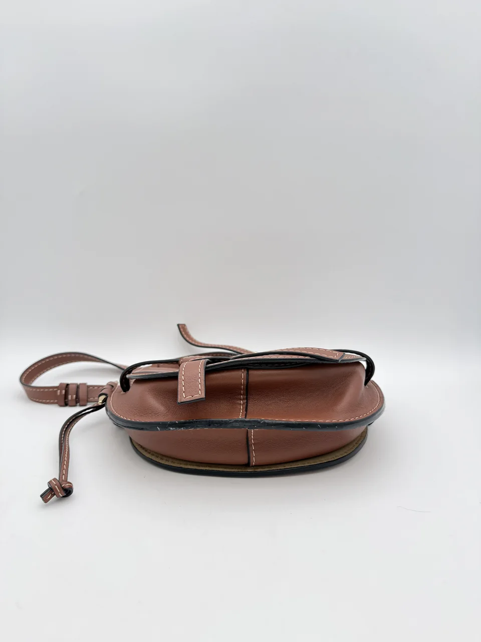 LOEWE GATE BAG (BROWN) view 6