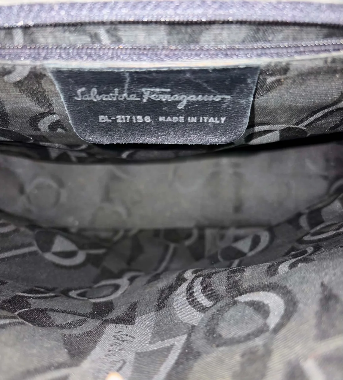 SALVATORE FERRAGAMO DOUBLE GANCINI SHOULDER BAG view 7