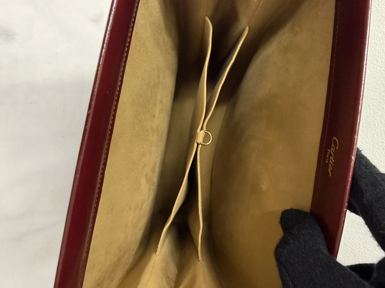 CARTIER TRINITY HANDBAG (BORDEAUX) view 9