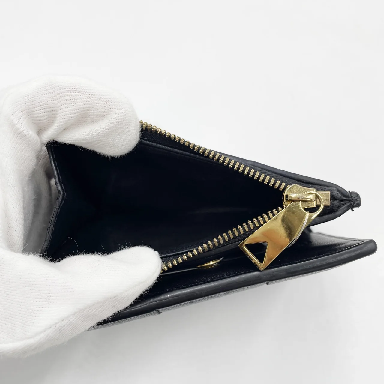 BOTTEGA VENETA BIFOLD WALLET (BLACK) view 12
