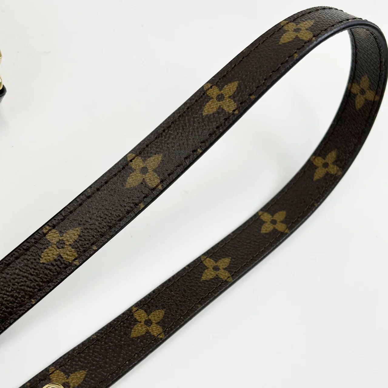 LV MONOGRAM POCHETTE METIS MM view 7