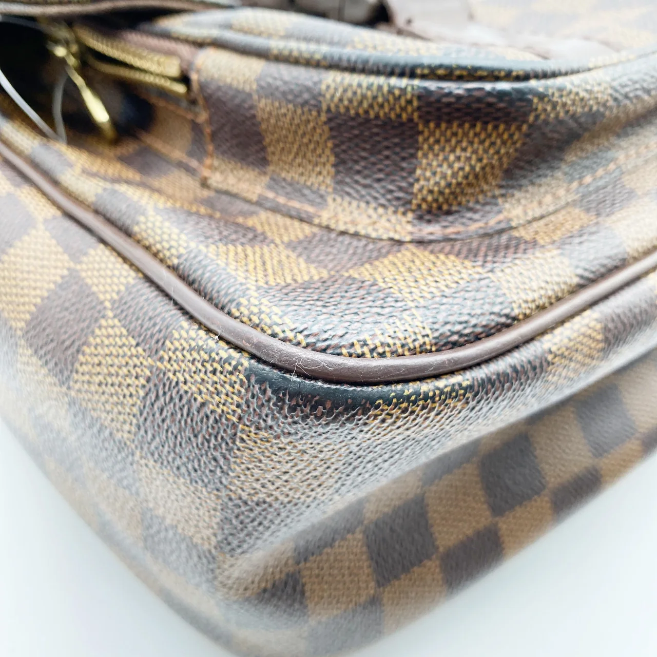 LV DAMIER MESSENGER MELVILLE view 5