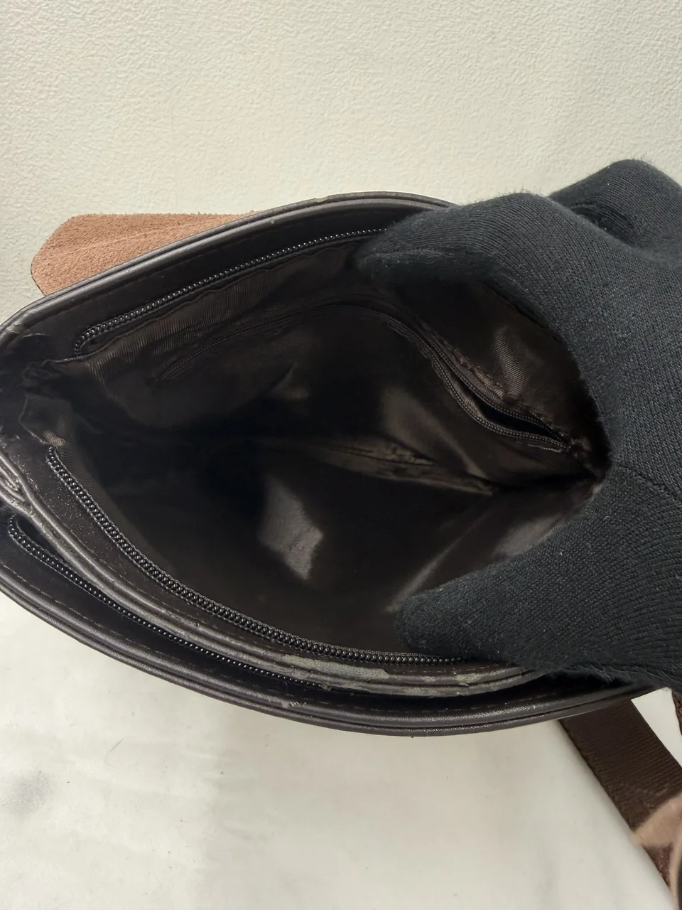 BURBERRY SHOULDER BAG view 8