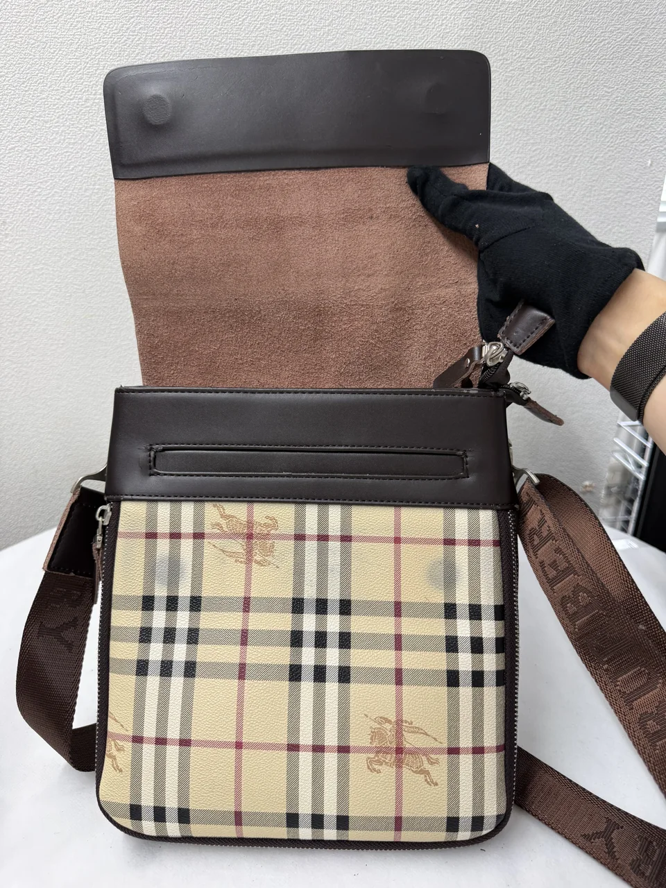 BURBERRY SHOULDER BAG view 6