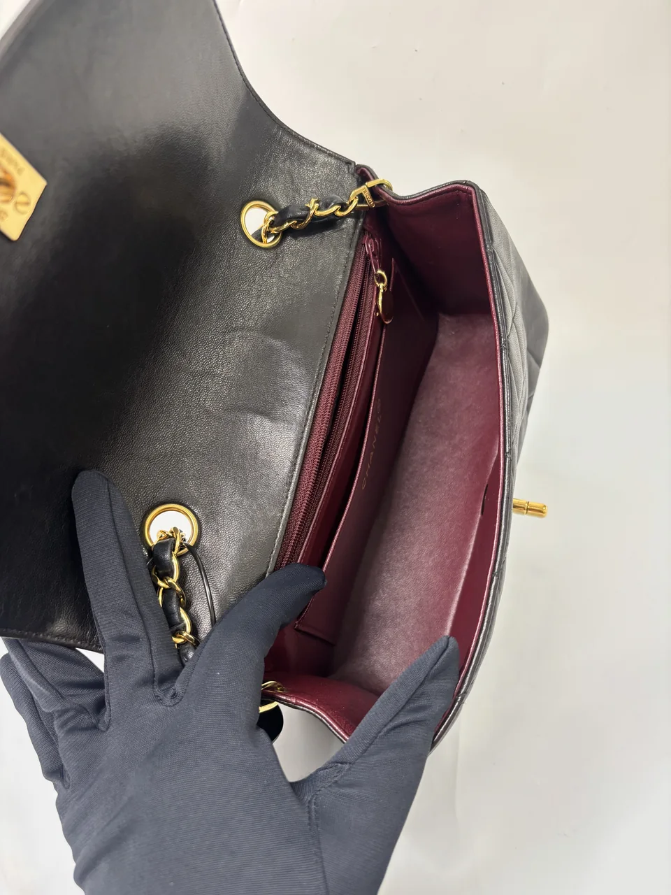 Chanel Diana 22 Matelasse Chain Shoulder Bag No. 4 view 8