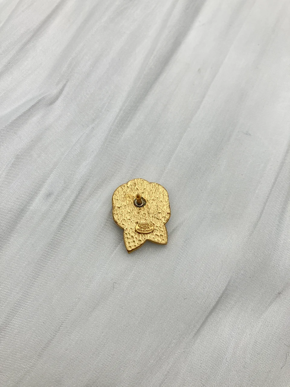 BM-195 3109-06 CHANEL PIN BROOCH view 3