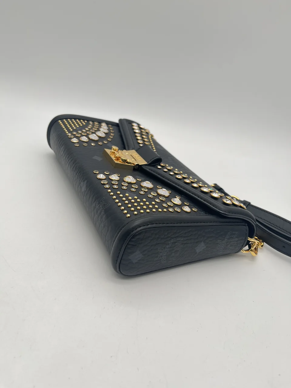 MCM VICETOS SHOULDER BAG (BLACK) view 5