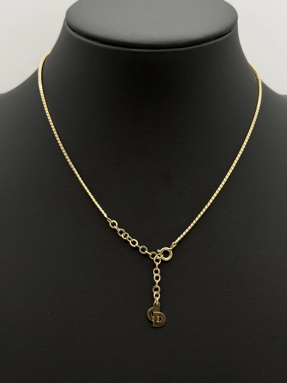 DIOR NECKLACE view 5
