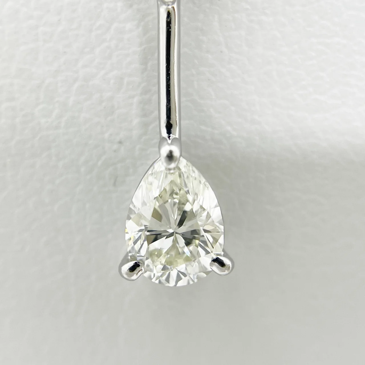 PT900/PT850 DIAMOND NECKLACE D0.55CT FD0.14CT 5.3G