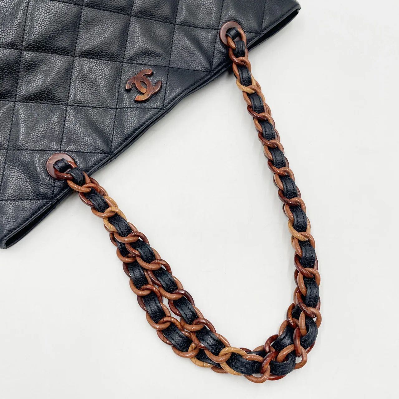 CHANEL CAVIAR CHAIN TOTE BAG (6 SERIAL CODE) view 6